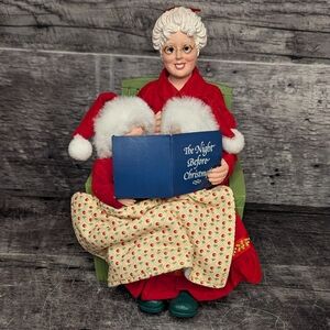 Enesco Mrs Clause And Kids